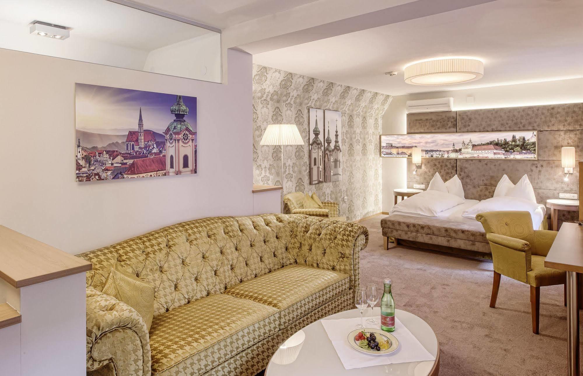 Hotel Mader Штайр Екстер'єр фото