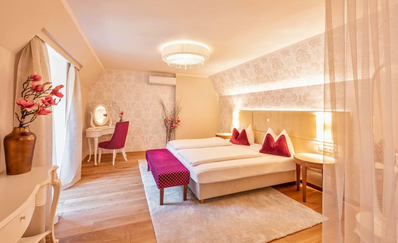 Hotel Mader Штайр Екстер'єр фото